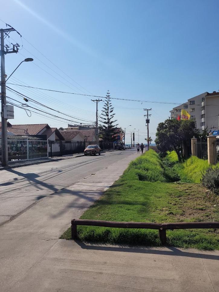 Marina Penuelas Amplio Departamento A Pasos De La Playa La Serena Buitenkant foto